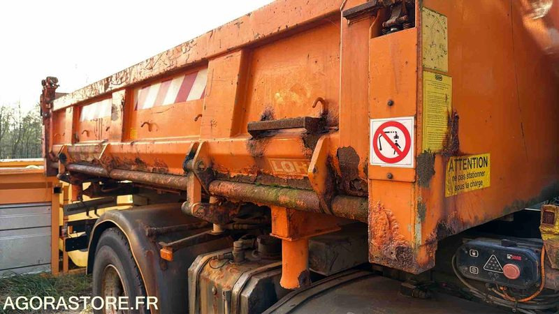 Renault Kerax - 2003 - AX-567-AM - Volquete furgoneta: foto 3 Renault Kerax - 2003 - AX-567-AM - Volquete furgoneta: foto 3