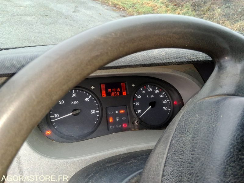 Renault Master 120 DCI - Volquete furgoneta: foto 4 Renault Master 120 DCI - Volquete furgoneta: foto 4