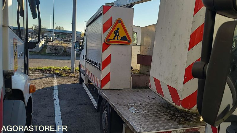 Renault Master - 2010 - 133446kms - AH275HD - Furgón: foto 4 Renault Master - 2010 - 133446kms - AH275HD - Furgón: foto 4