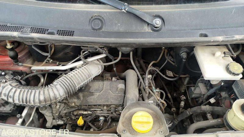 Renault Master - 2011 - Furgón: foto 3 Renault Master - 2011 - Furgón: foto 3