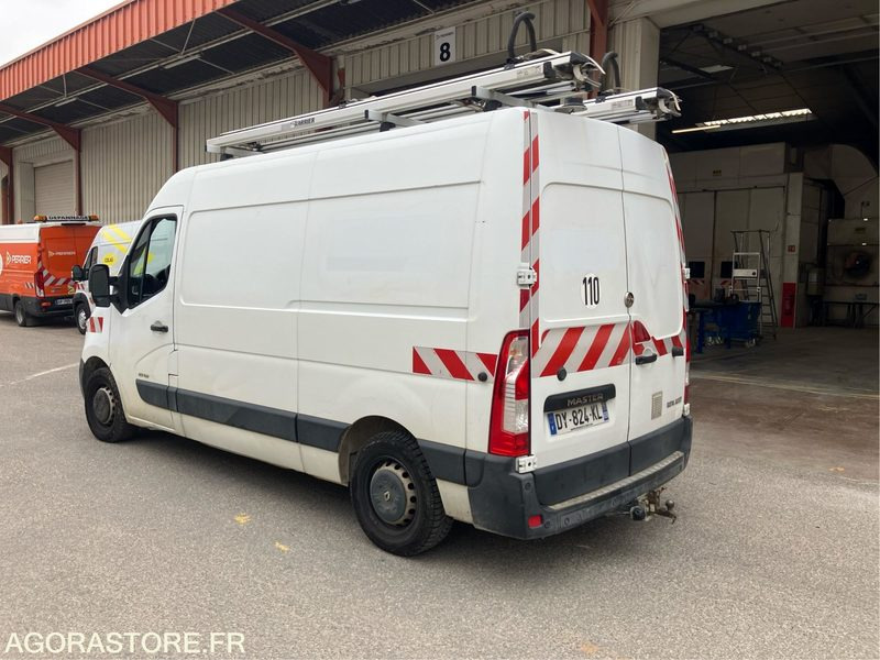 Renault Master - 2015 - 270404kms (P1511963) - Furgón: foto 2 Renault Master - 2015 - 270404kms (P1511963) - Furgón: foto 2