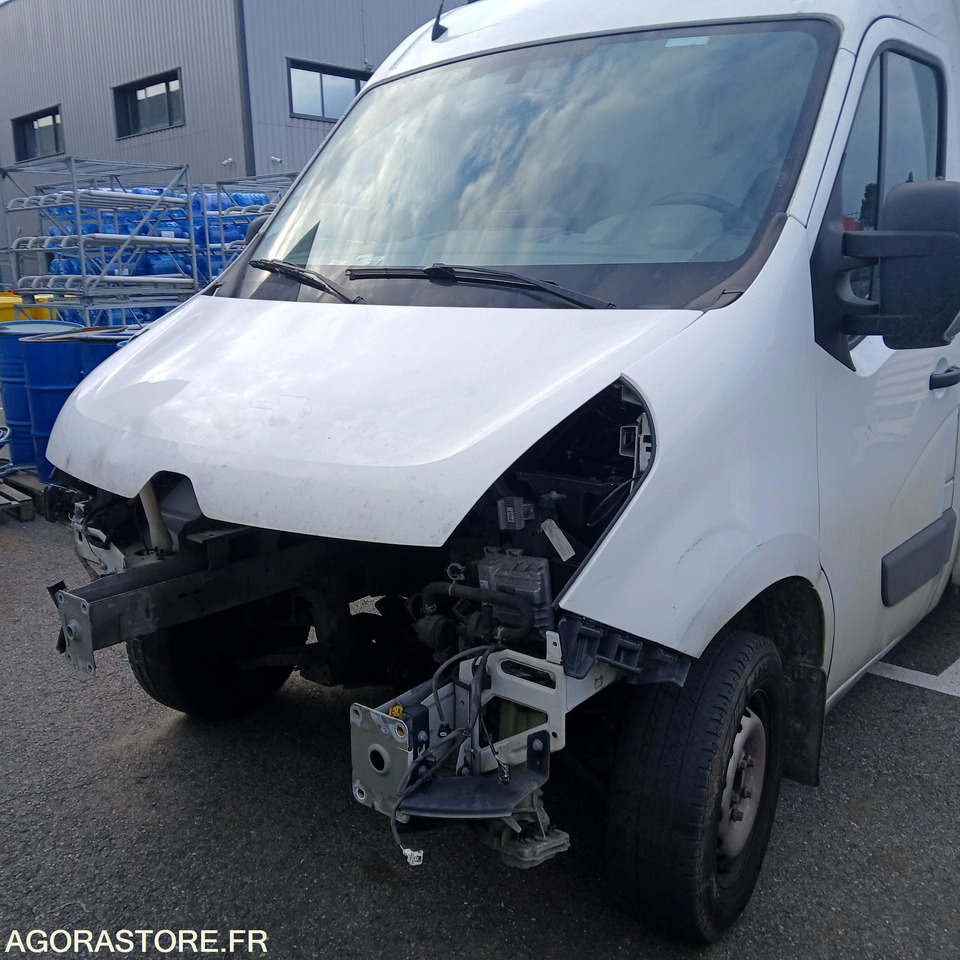 Renault Master 2017 //km 200856 au 17/07/2024 - Furgón: foto 1 Renault Master 2017 //km 200856 au 17/07/2024 - Furgón: foto 1