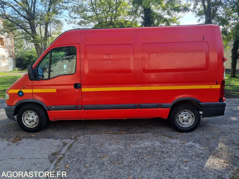 Renault Master L2H2 - 7415 VN 63 - 2000 - Coche: foto 2 Renault Master L2H2 - 7415 VN 63 - 2000 - Coche: foto 2