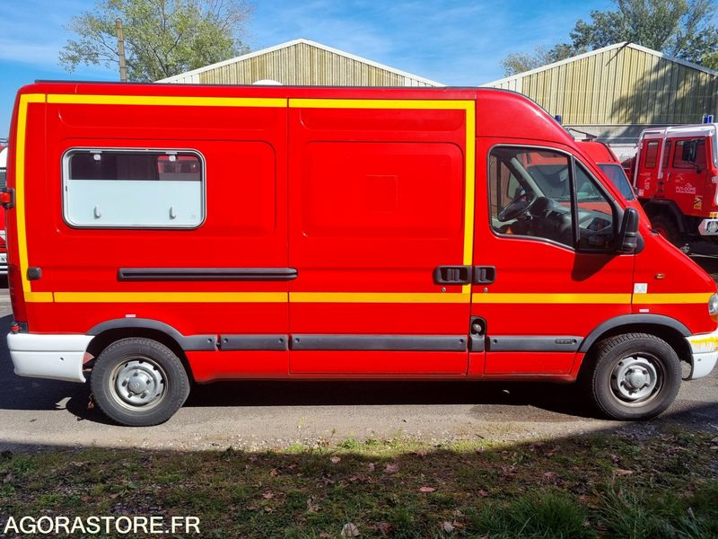 Renault Master L2H2 - CW 139 PC - 2000 - Furgón: foto 4 Renault Master L2H2 - CW 139 PC - 2000 - Furgón: foto 4