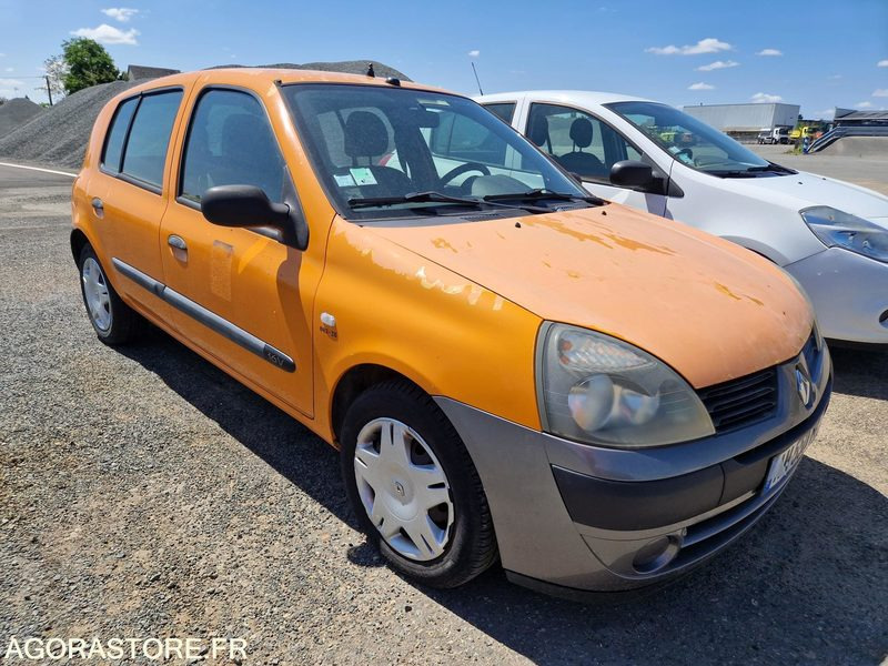 Renault clio - AN550MB - Coche: foto 2 Renault clio - AN550MB - Coche: foto 2