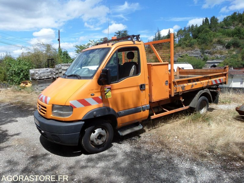 Renault mascott tribenne 5T- 310000km - 2001 (BY-529-FQ) - Volquete furgoneta: foto 1 Renault mascott tribenne 5T- 310000km - 2001 (BY-529-FQ) - Volquete furgoneta: foto 1