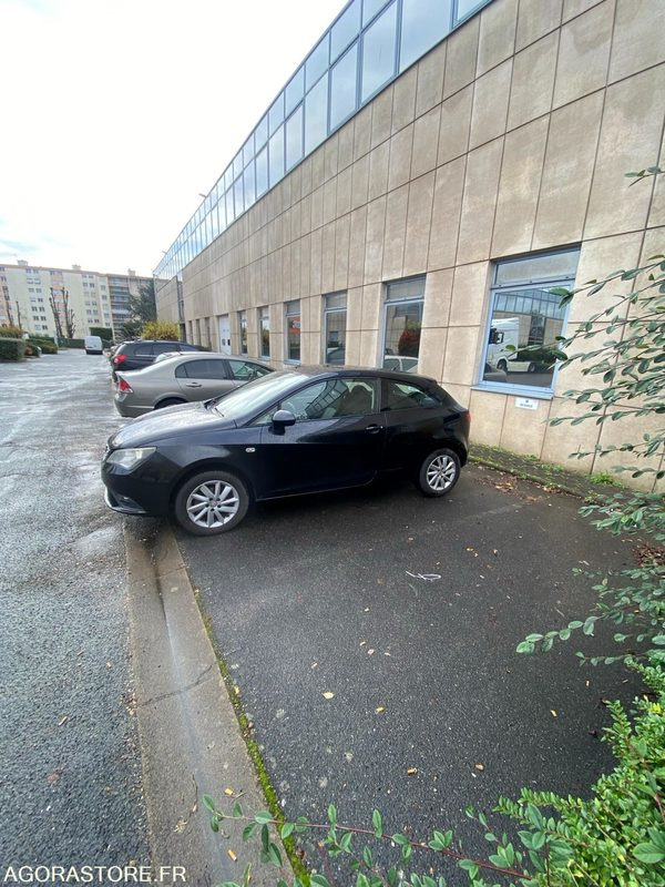 SEAT IBIZA 2013 232000 KM - Coche: foto 2 SEAT IBIZA 2013 232000 KM - Coche: foto 2