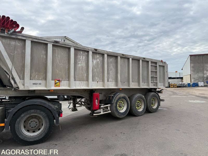 SEMI BENNE GENERAL TRAILERS - ALU - 3 ESSIEUX - 2004 (M60130) - Semirremolque: foto 4 SEMI BENNE GENERAL TRAILERS - ALU - 3 ESSIEUX - 2004 (M60130) - Semirremolque: foto 4