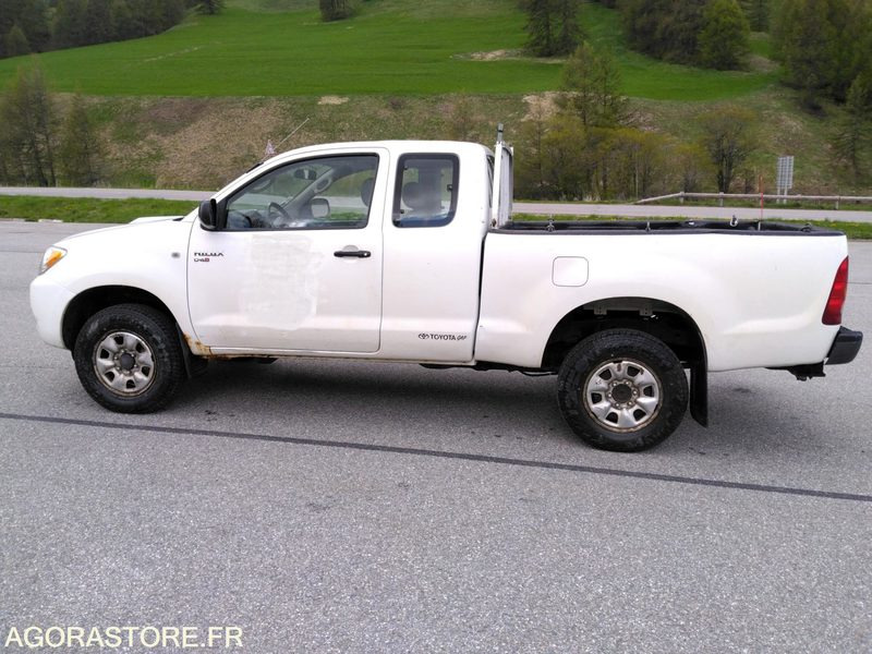 TOYOTA HILUX - Volquete furgoneta: foto 4 TOYOTA HILUX - Volquete furgoneta: foto 4