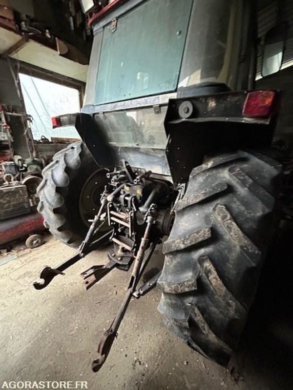 TRACTEUR CASE 745XL 1989 6013 HEURES - Tractor: foto 2 TRACTEUR CASE 745XL 1989 6013 HEURES - Tractor: foto 2