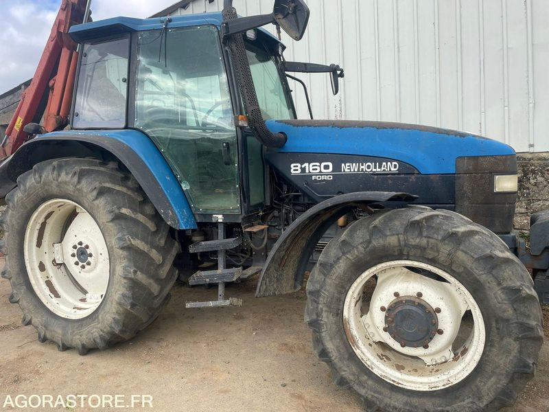 TRACTEUR NEW HOLLAND 8160 RANGE COMMAND - 1999 - 10500h - Tractor: foto 1 TRACTEUR NEW HOLLAND 8160 RANGE COMMAND - 1999 - 10500h - Tractor: foto 1