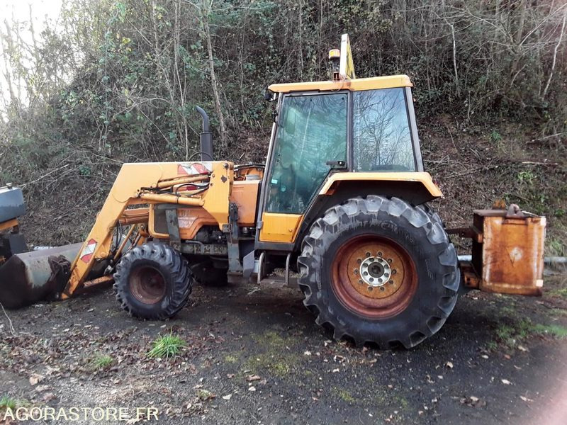TRACTEUR RENAULT 750 MI CHARGEUR E3285 - Tractor: foto 2 TRACTEUR RENAULT 750 MI CHARGEUR E3285 - Tractor: foto 2