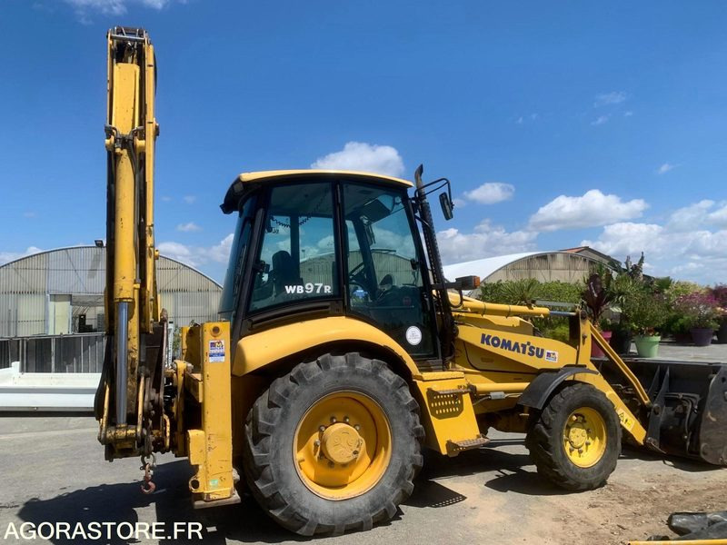 TRACTOPELLE - KOMATSU - Retroexcavadora: foto 5 TRACTOPELLE - KOMATSU - Retroexcavadora: foto 5