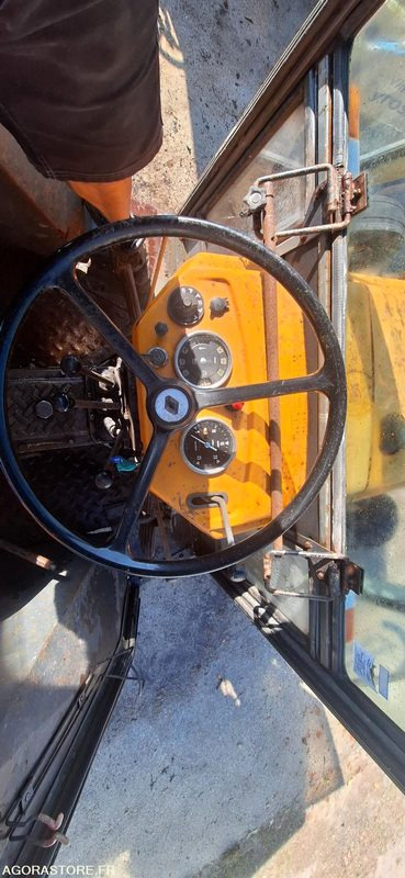 Tracteur Renault 651 8066H - Tractor: foto 4 Tracteur Renault 651 8066H - Tractor: foto 4