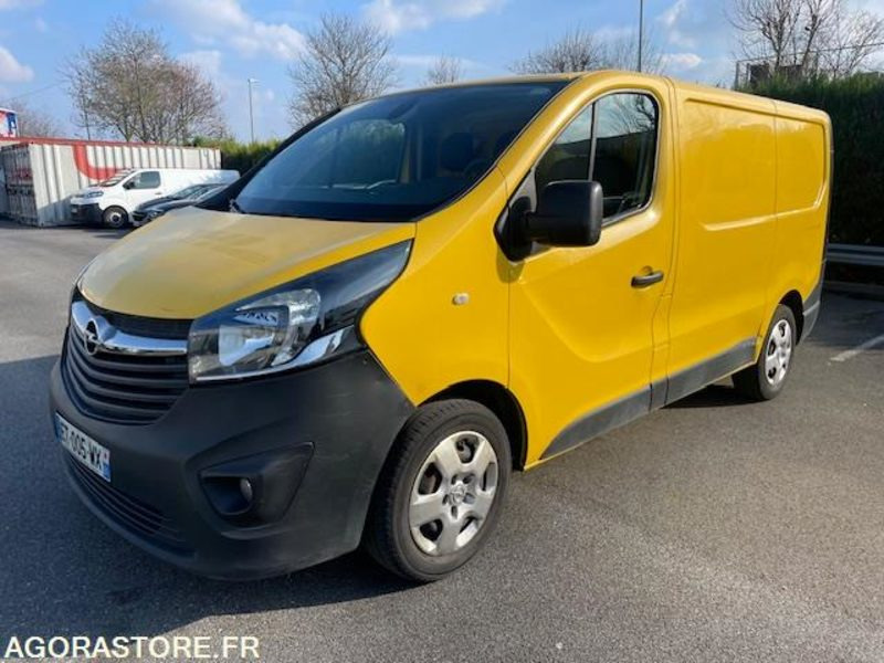 VIVARO FG L1H1 2700 1.6 CDTI 95. 02/2018. 154500KM - Furgón: foto 2 VIVARO FG L1H1 2700 1.6 CDTI 95. 02/2018. 154500KM - Furgón: foto 2