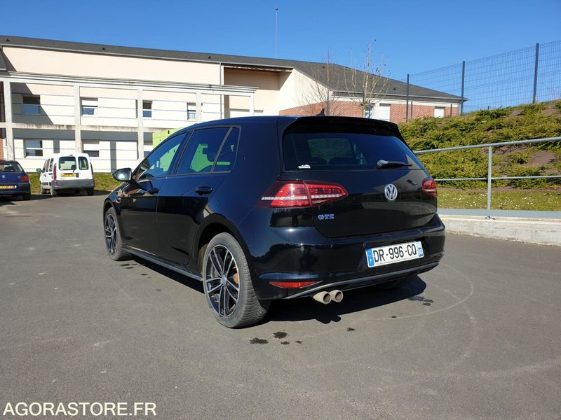 Volkswagen GOLF GTE 1.4 TSI - Coche: foto 2 Volkswagen GOLF GTE 1.4 TSI - Coche: foto 2