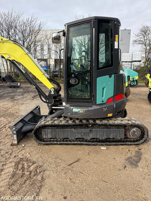 Pelle 5t ammann - Moteur Kubota - 2023 - 750 heures 3 godets TRES BON ETAT - Excavadora: foto 3 Pelle 5t ammann - Moteur Kubota - 2023 - 750 heures 3 godets TRES BON ETAT - Excavadora: foto 3