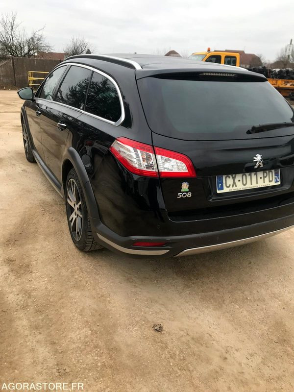 Peugeot 508 rxh 4 roue motrices 232000km - Coche familiar: foto 2 Peugeot 508 rxh 4 roue motrices 232000km - Coche familiar: foto 2