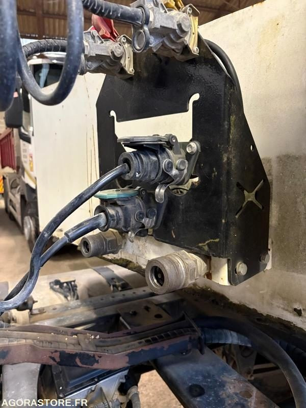 Porte engins ROBUSTE KAISER - 2010 - plancher neuf - Remolque góndola rebajadas: foto 5 Porte engins ROBUSTE KAISER - 2010 - plancher neuf - Remolque góndola rebajadas: foto 5