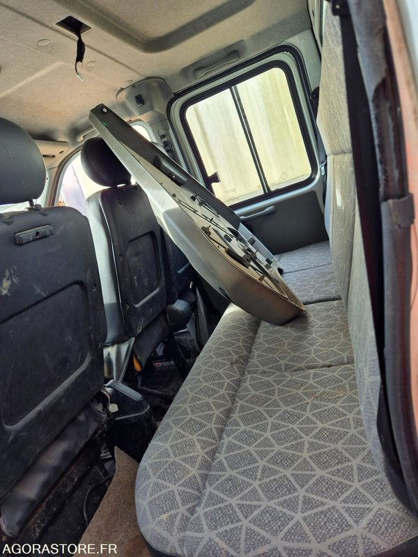 Renault master benne 2.5 dci 125 cv - Volquete furgoneta: foto 4 Renault master benne 2.5 dci 125 cv - Volquete furgoneta: foto 4