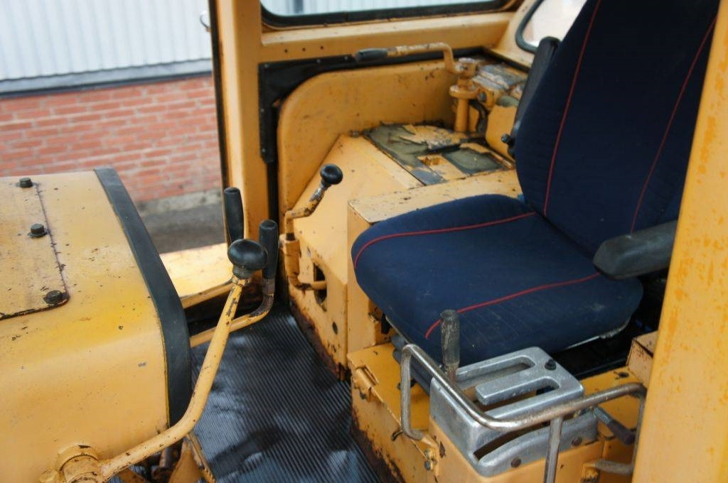 Komatsu D 155 A-1 - Bulldozer: foto 2 Komatsu D 155 A-1 - Bulldozer: foto 2