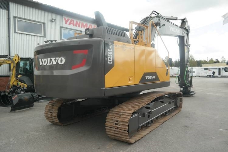 Volvo EC250 ELn *Uthyres* - Excavadora de cadenas: foto 2 Volvo EC250 ELn *Uthyres* - Excavadora de cadenas: foto 2