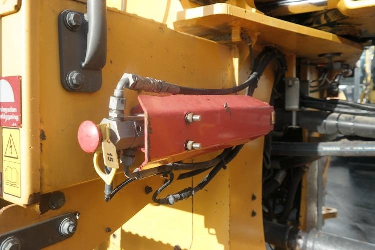 Leasing de Volvo L220G  Volvo L220G: foto 10