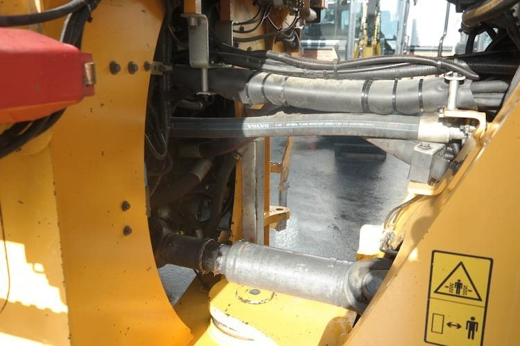 Leasing de Volvo L220G  Volvo L220G: foto 12