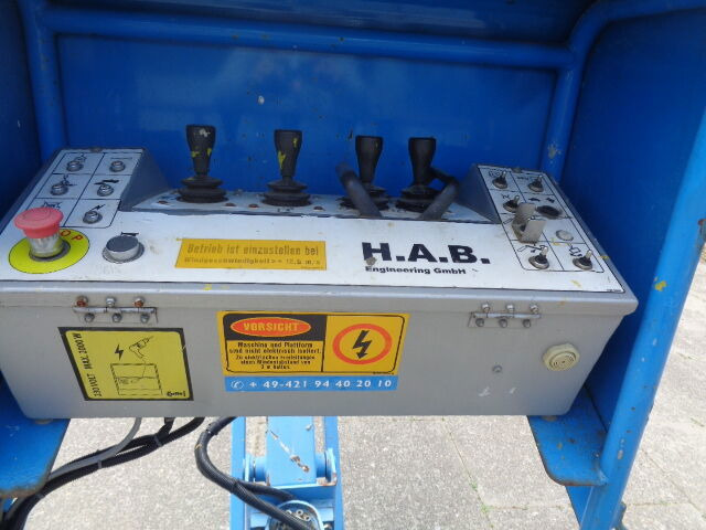 Plataforma telescopica Aichi H.A.B TR16JD: foto 10 Plataforma telescopica Aichi H.A.B TR16JD: foto 10