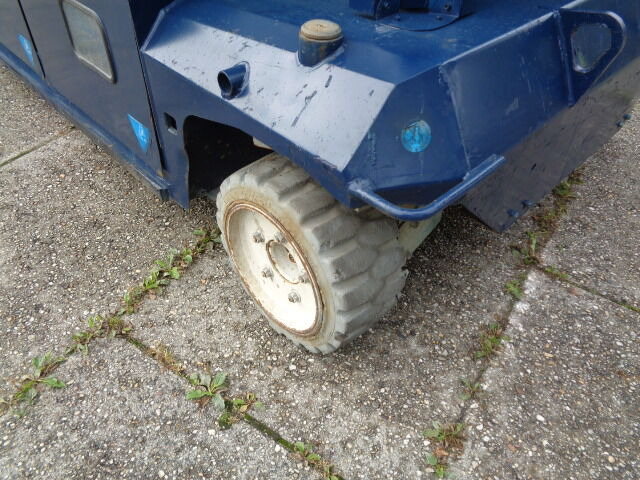 Plataforma de tijeras Diversen S171-16 PB S171-16: foto 6 Plataforma de tijeras Diversen S171-16 PB S171-16: foto 6