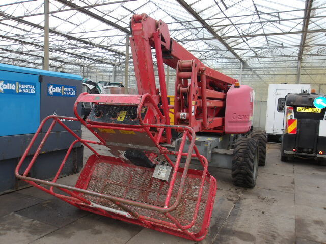 Genie Z45-25 - Plataforma articulada: foto 2 Genie Z45-25 - Plataforma articulada: foto 2