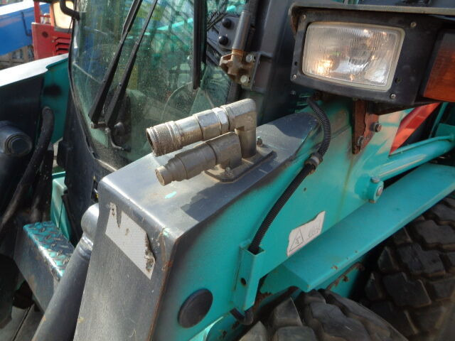 Kato AS25 - Minicargadora: foto 4 Kato AS25 - Minicargadora: foto 4