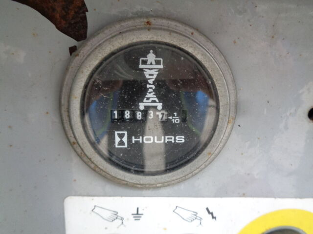 Skyjack SJ 6832 - Plataforma de tijeras: foto 3 Skyjack SJ 6832 - Plataforma de tijeras: foto 3