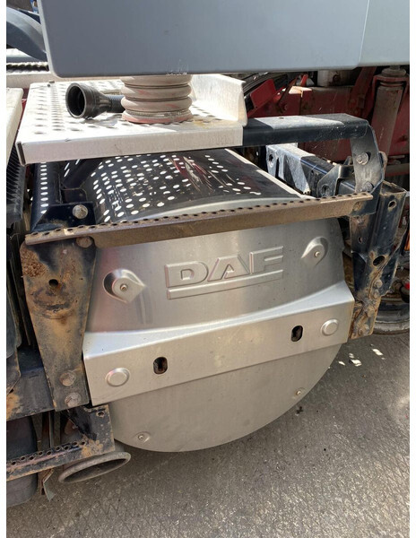 DAF XF 105 - Silenciador para Camión: foto 1 DAF XF 105 - Silenciador para Camión: foto 1