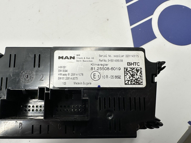 MAN AC switch - Unidad de control para Camión: foto 3 MAN AC switch - Unidad de control para Camión: foto 3