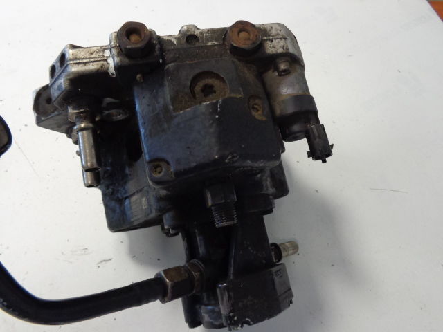 MAN TGX - Bomba de combustible para Camión: foto 4 MAN TGX - Bomba de combustible para Camión: foto 4