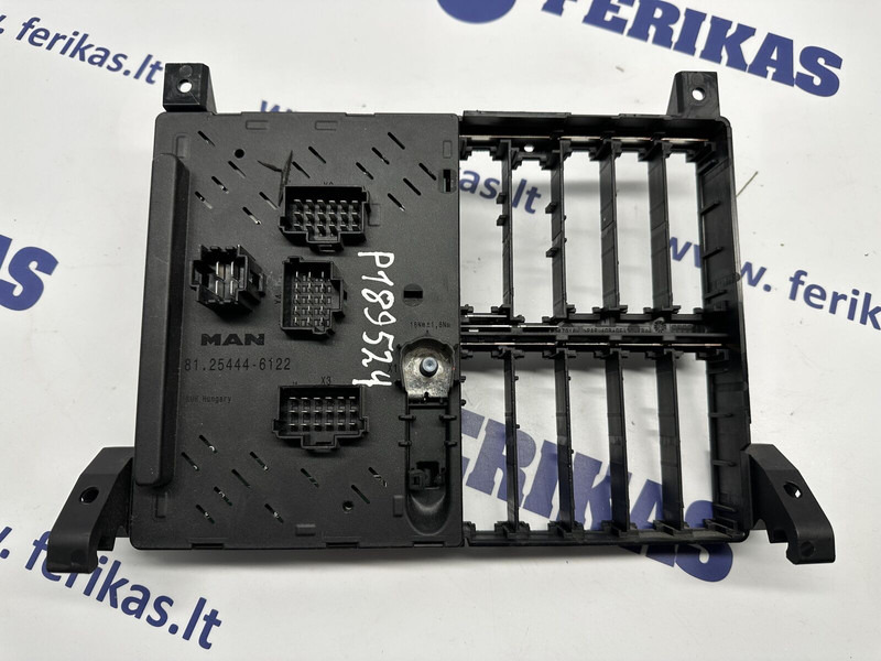 MAN fuse box - Sistema eléctrico para Camión: foto 1 MAN fuse box - Sistema eléctrico para Camión: foto 1