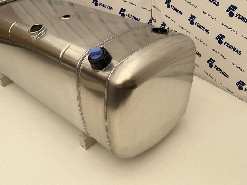 Mercedes-Benz Fuel tank 880L + 90L AdBlue - Depósito de combustible para Camión: foto 3 Mercedes-Benz Fuel tank 880L + 90L AdBlue - Depósito de combustible para Camión: foto 3