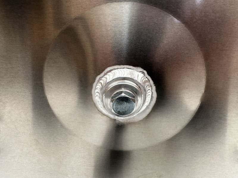 Depósito de combustible para Camión nuevo Mercedes-Benz New aluminum fuel tank 300L: foto 7 Depósito de combustible para Camión nuevo Mercedes-Benz New aluminum fuel tank 300L: foto 7