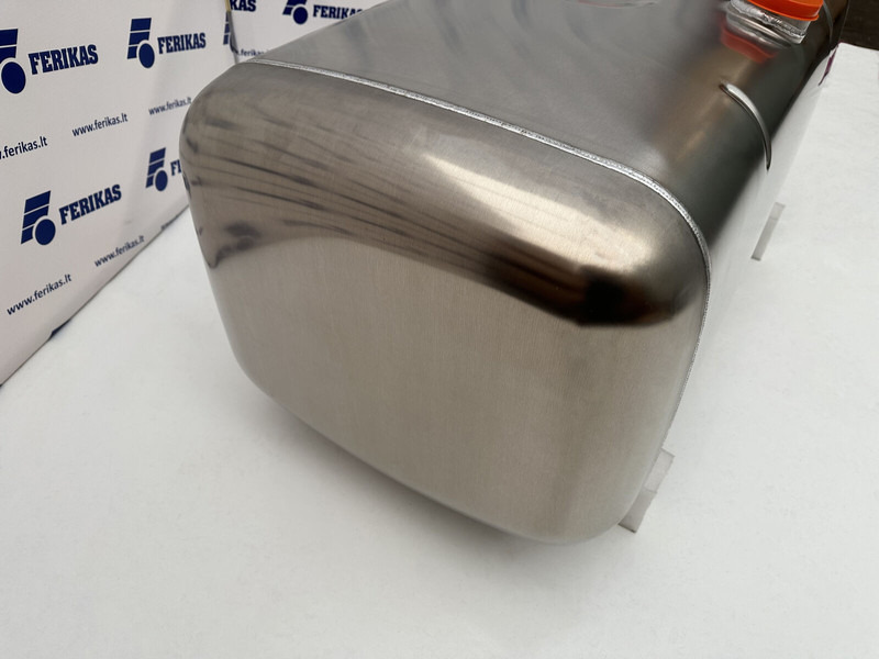 Mercedes-Benz New aluminum fuel tank 390L - Depósito de combustible para Camión: foto 3 Mercedes-Benz New aluminum fuel tank 390L - Depósito de combustible para Camión: foto 3