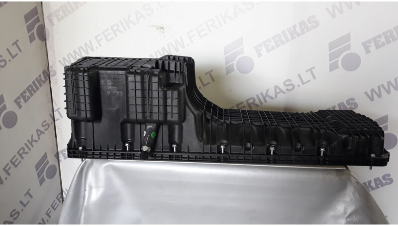 Mercedes-Benz OEM oil pan - Cárter para Camión: foto 4 Mercedes-Benz OEM oil pan - Cárter para Camión: foto 4