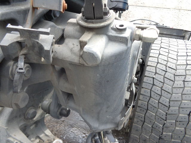 Mercedes-Benz steering gear - Caja de dirección para Camión: foto 4 Mercedes-Benz steering gear - Caja de dirección para Camión: foto 4