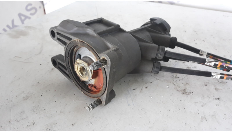 Volvo main brake EBS valve - Válvula para Camión: foto 1 Volvo main brake EBS valve - Válvula para Camión: foto 1