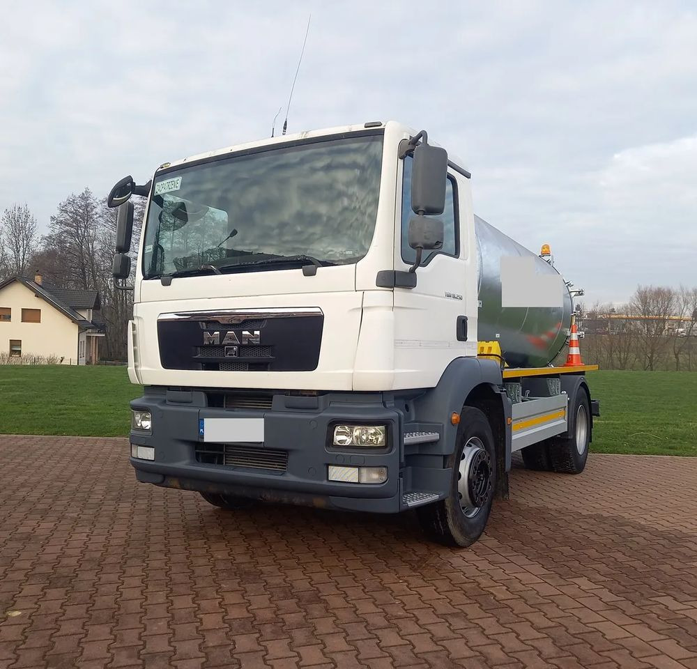 MAN TGM 18 250 EURO 5 - Otros maquinaria: foto 4 MAN TGM 18 250 EURO 5 - Otros maquinaria: foto 4