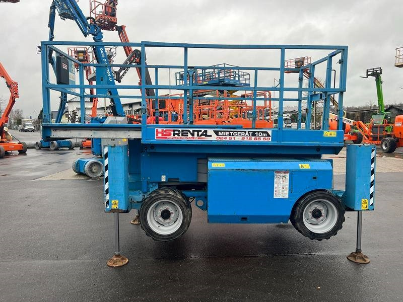 Plataforma de tijeras Genie GS2668 RT diesel 4x4 10m (1527): foto 13