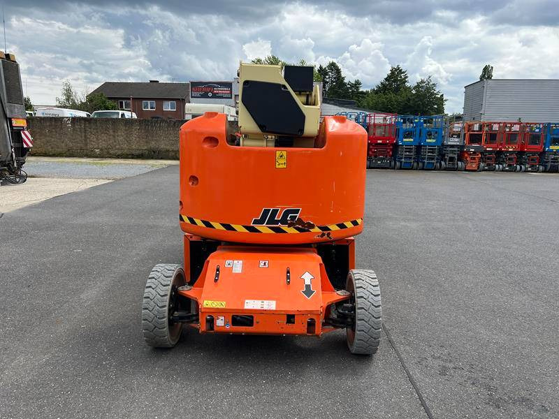 JLG E400AJPN elektro 14m (1779) - Plataforma articulada: foto 4 JLG E400AJPN elektro 14m (1779) - Plataforma articulada: foto 4