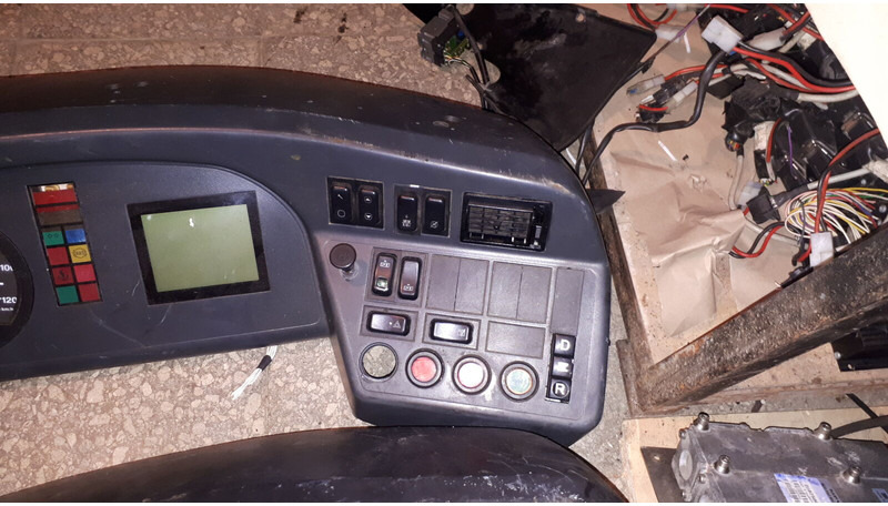 Mercedes-Benz D-78052VS - Salpicadero: foto 5 Mercedes-Benz D-78052VS - Salpicadero: foto 5