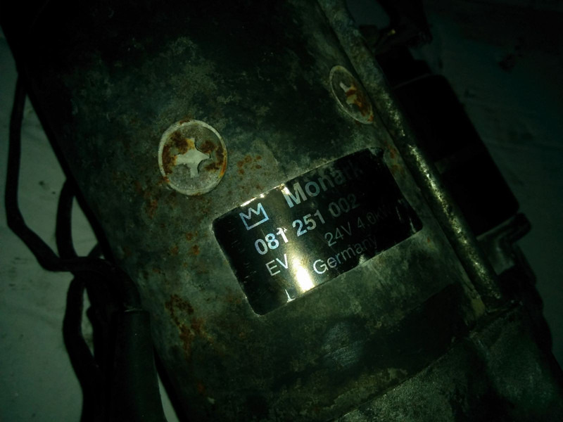 Mercedes-Benz 906 - Piezas de recambio: foto 3 Mercedes-Benz 906 - Piezas de recambio: foto 3