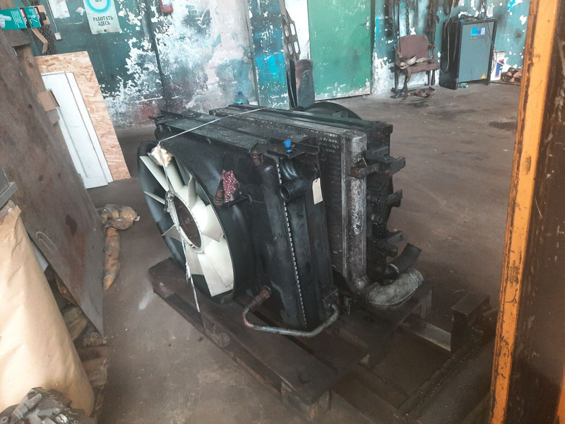 Scania Volvo - Radiador: foto 2 Scania Volvo - Radiador: foto 2