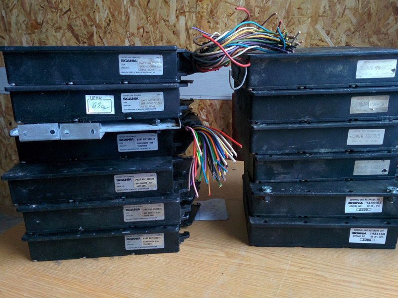 Scania коробкой передач GS-801 1362616 . 1434153. 1368153. 1360315. 138 - Unidad de control: foto 2 Scania коробкой передач GS-801 1362616 . 1434153. 1368153. 1360315. 138 - Unidad de control: foto 2